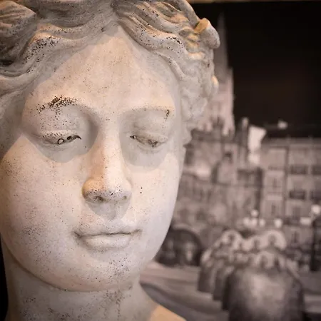 Loft Center By Unique Burgo