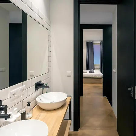 Loft Center By Unique *