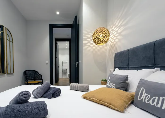 Loft Center By Unique Burgo